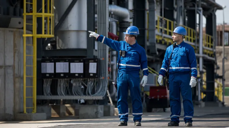 Petrobrazi- rafinaria unde se produce benzina si motorina